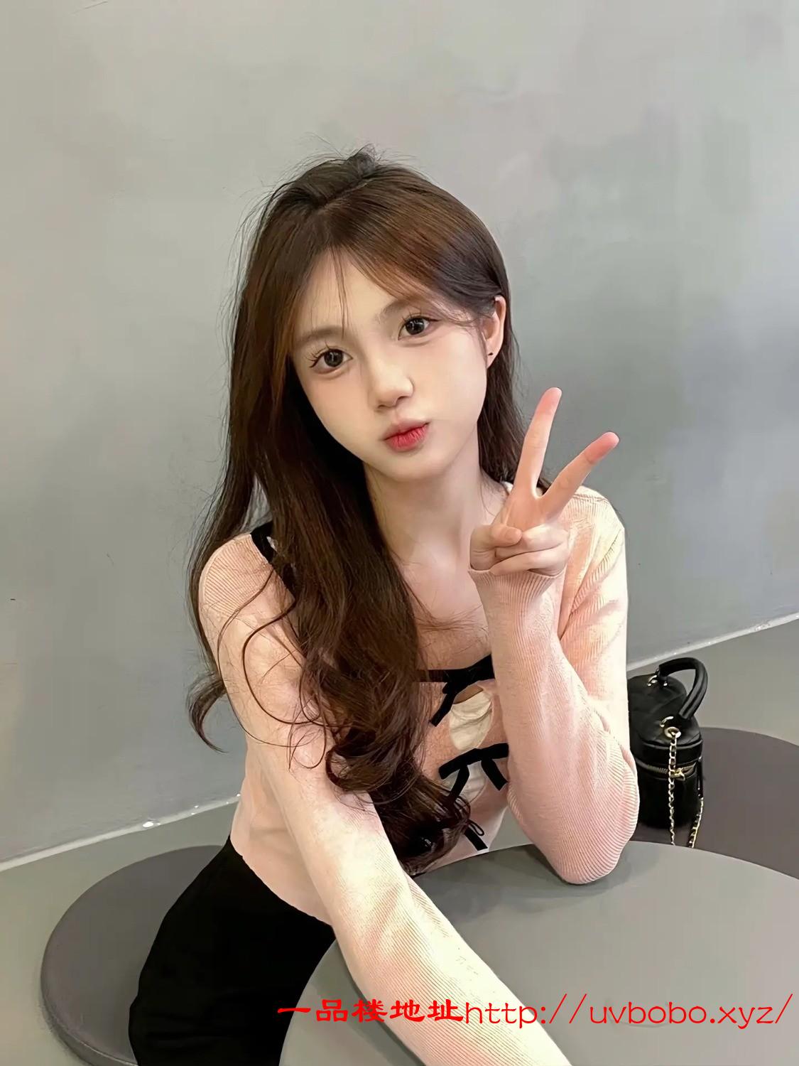 222242g7jvr9rhnih6vnh6.jpg
