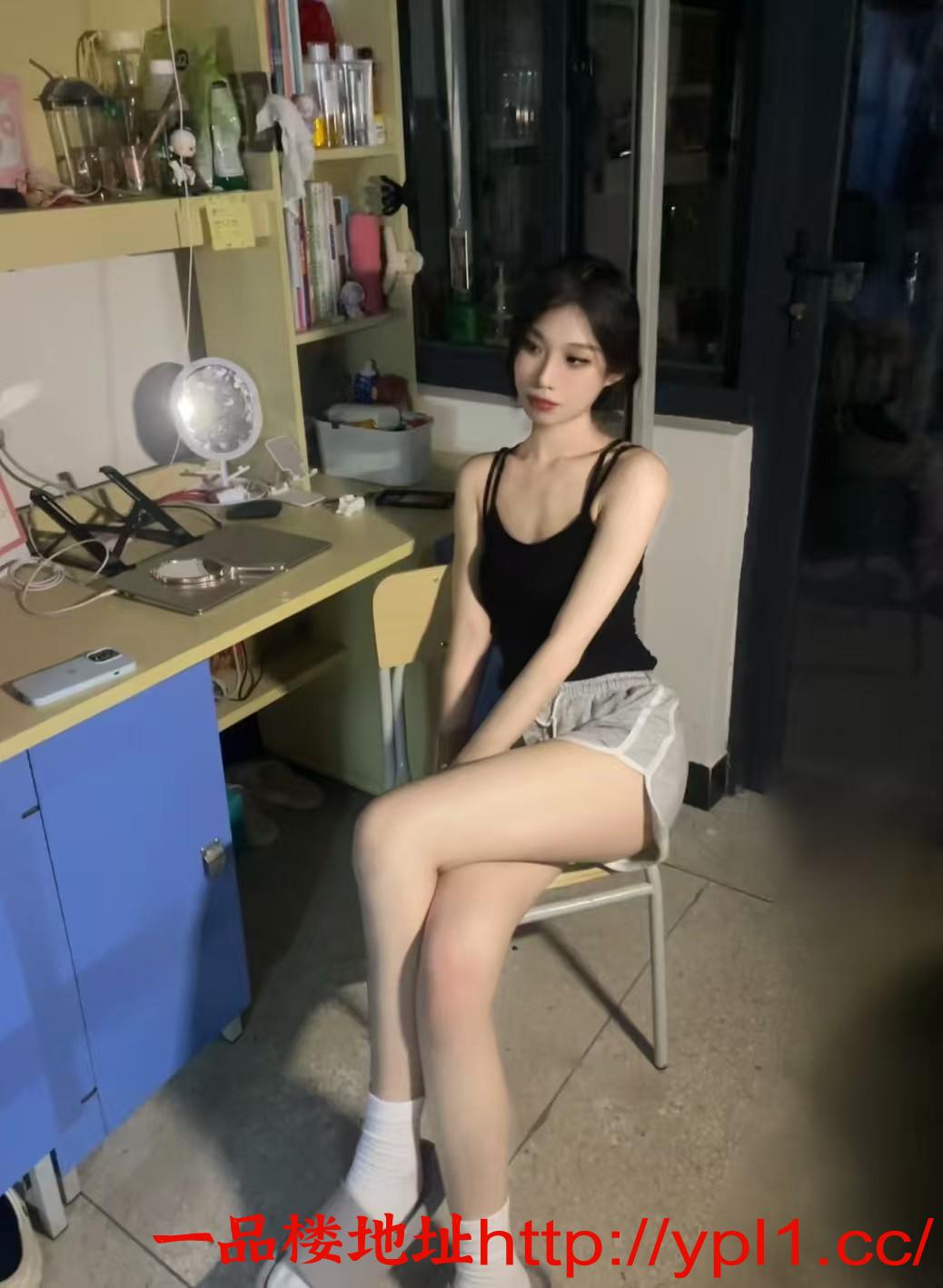 139cb0bf8c469f05ac071872f54db2b.jpg