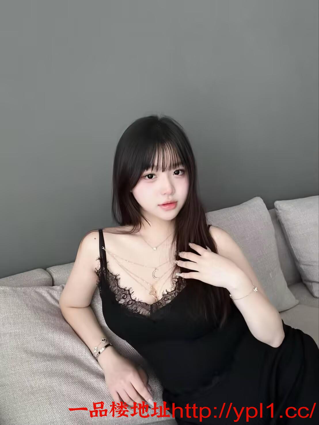 65B8A705206D18A08A12530834C16458.jpg
