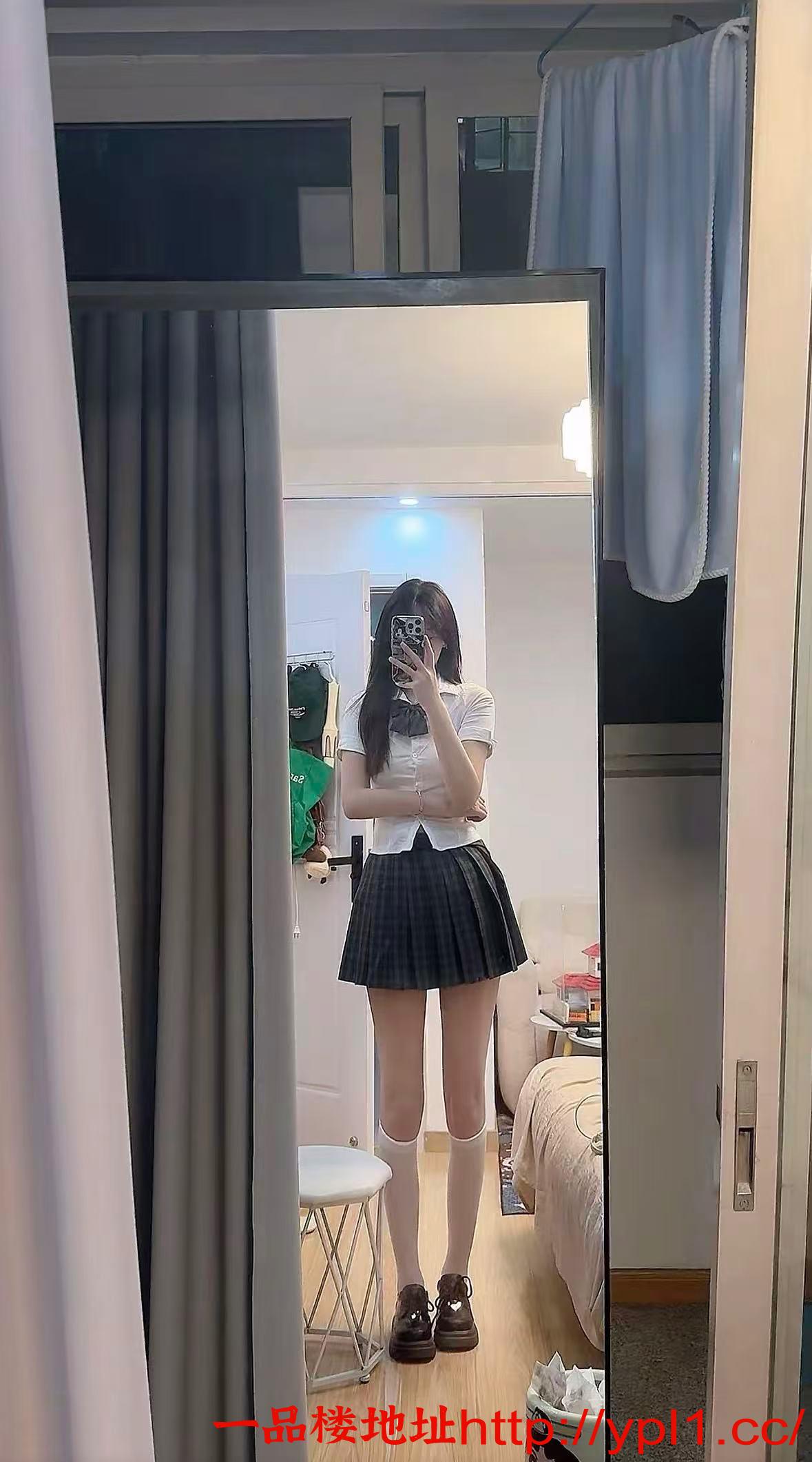 5927e19bf004e4240b0262f972567b39.jpeg