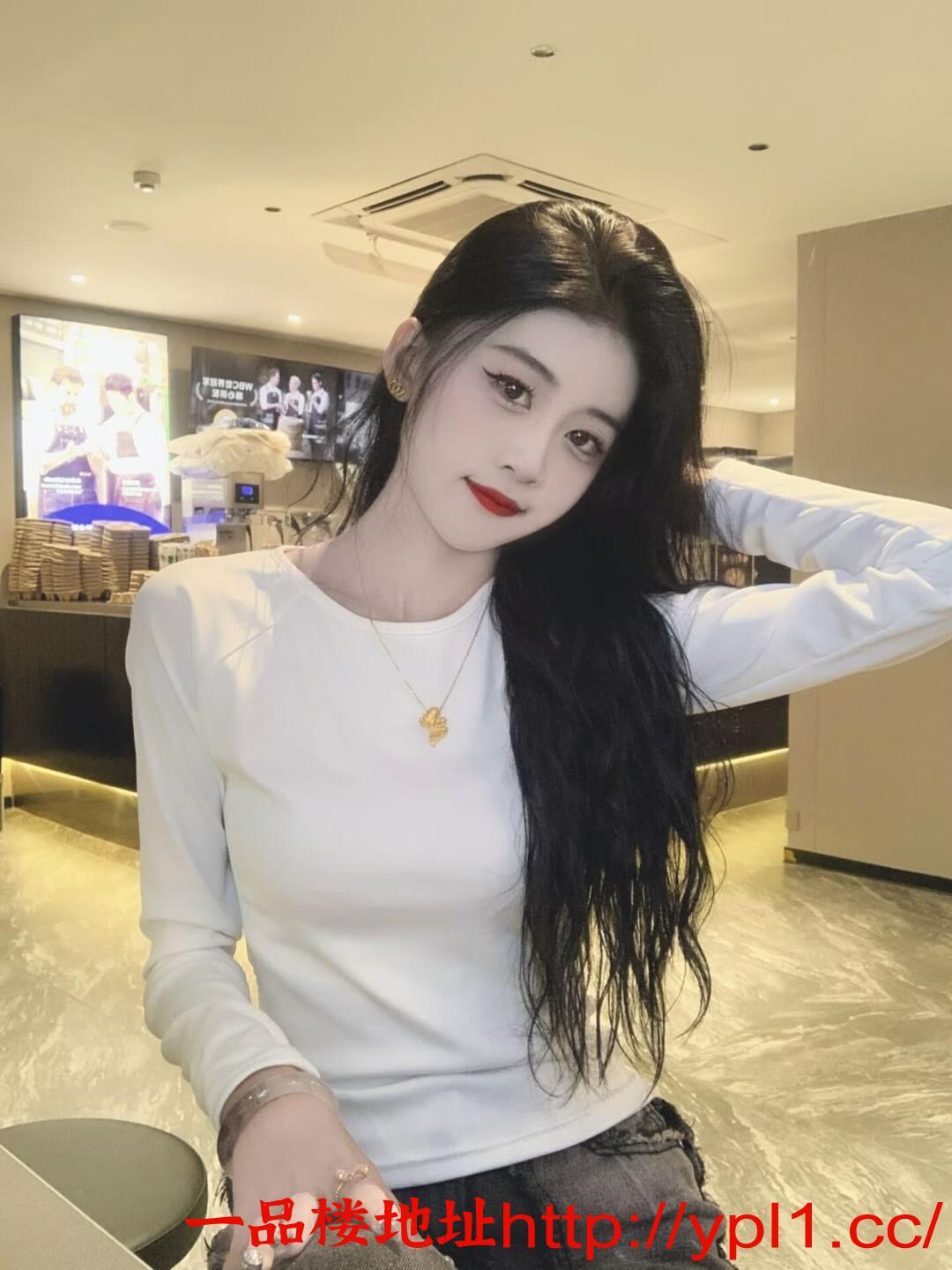8082FD8330BC0283C7CC95EB84FE7C2F.jpg