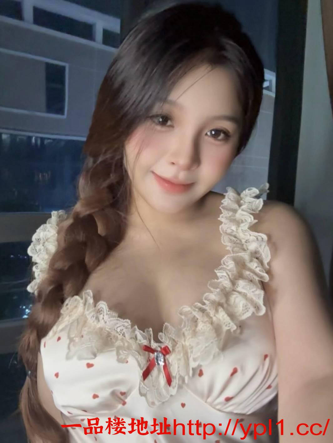 b96dc8a4-4e57-4b5e-b98d-2370c8406b82.jpg