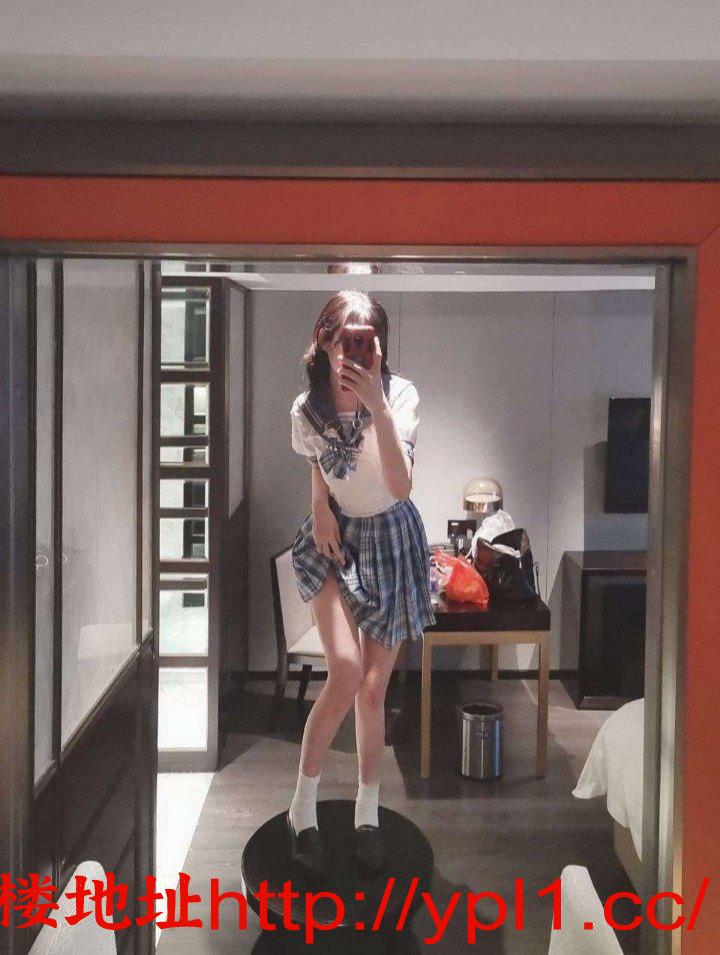 6a2f054a8d3c7a39cbf6e55eac10e327.jpg